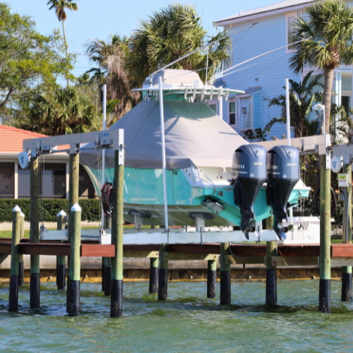 DECO Boat Lifts